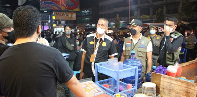 Melanggar Prokes di PPKM Level 2, Lima Pusat Kuliner dan Cafe Disanksi